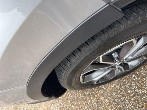 Used 2020 Honda CR-V EX-L image 11