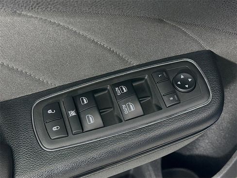 Used 2018 Dodge Charger GT w/ Blacktop Package image 18