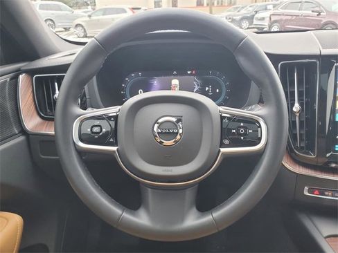 Certified 2023 Volvo XC60 B5 Ultimate w/ Climate Package image 30