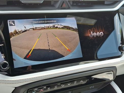 New 2026 Jeep Cherokee Limited AWD/4WD image 13