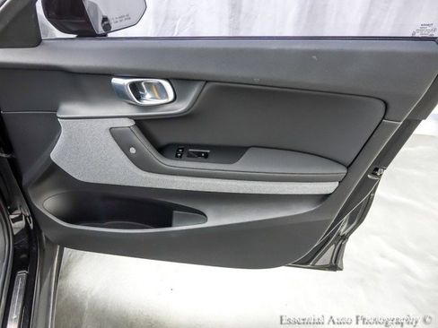Used 2022 Polestar Polestar 2 w/ Performance Package AWD/4WD image 29