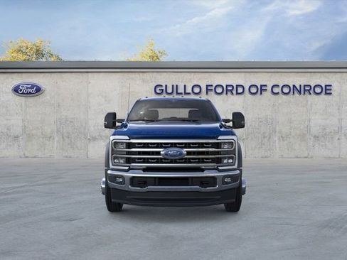 New 2026 Ford F550 4x4 Crew Cab image 6