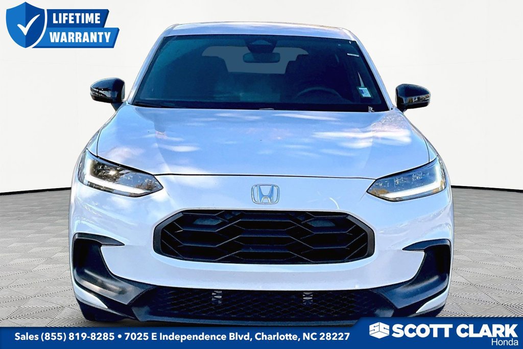 Used 2024 Honda HR-V Sport image 2