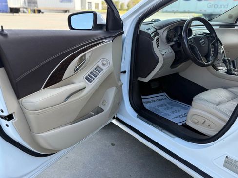 Used 2016 Buick LaCrosse Premium w/ Driver Confidence Package #1 image 19