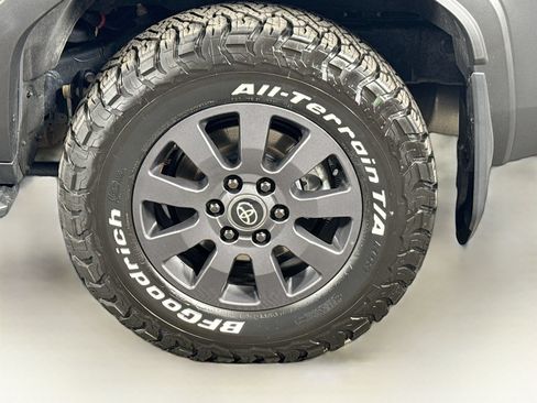 Certified 2025 Toyota Land Cruiser w/ Premium Package AWD/4WD image 9