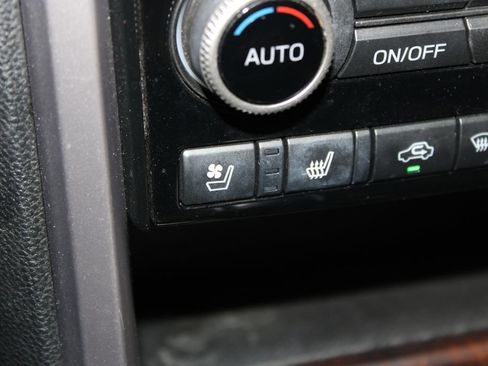 Used 2021 Subaru Ascent Touring AWD/4WD image 47