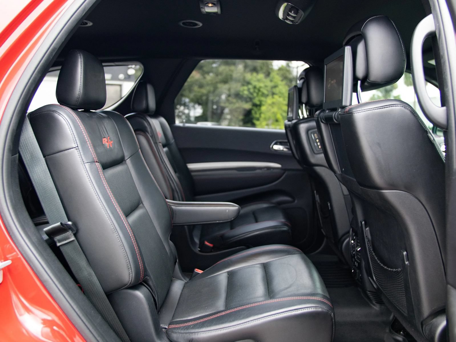 Used 2017 Dodge Durango R/T w/ Trailer Tow Group IV RWD image 30