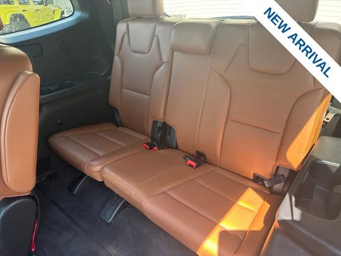 Used 2025 Kia Telluride SX Prestige X-Line AWD/4WD image 16