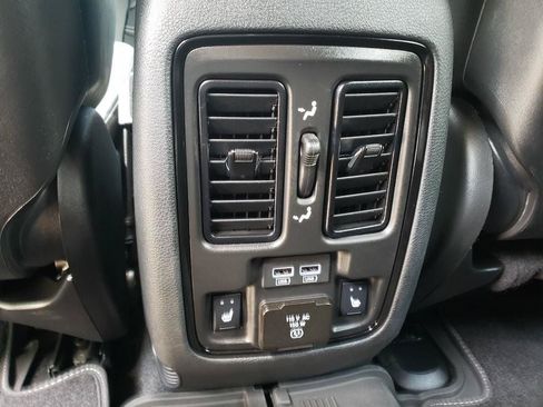 Used 2023 Dodge Durango SRT AWD/4WD image 12