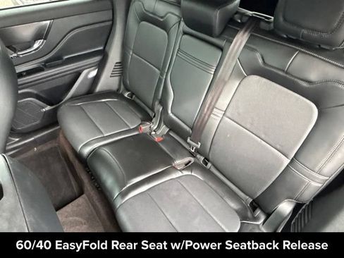 Certified 2022 Lincoln Corsair AWD w/ Premium Package image 26