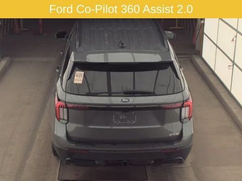 Used 2025 Ford Explorer ST-Line w/ Premium Package AWD/4WD image 5