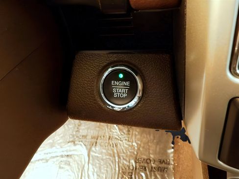 Used 2017 Ford F150 King Ranch w/ Equipment Group 601A Luxury image 32