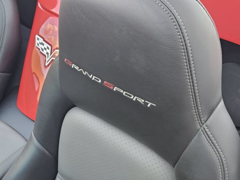 Used 2010 Chevrolet Corvette Grand Sport w/ Preferred Equipment Group RWD image 18