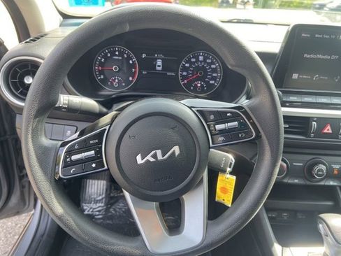 Used 2023 Kia Forte LXS image 26