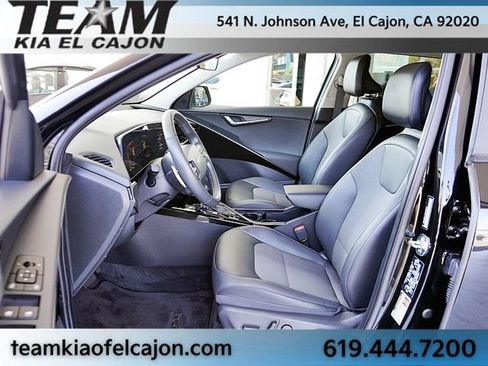 Certified 2024 Kia Niro EX FWD image 14