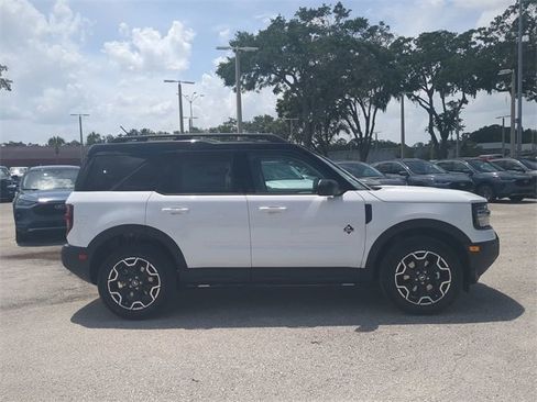 New 2025 Ford Bronco Sport Outer Banks image 17