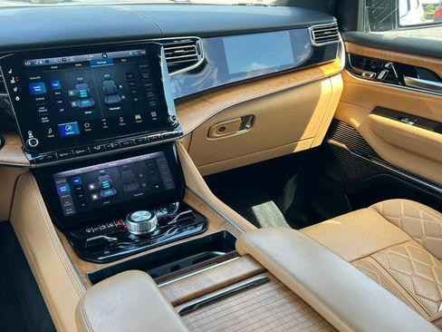 Used 2024 Jeep Grand Wagoneer L Series III w/ Rear Seat Video Group 1 AWD/4WD image 3