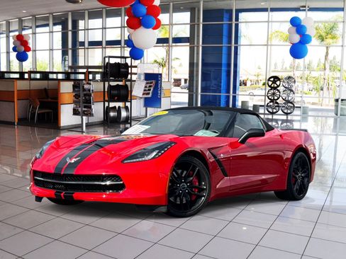 Used 2015 Chevrolet Corvette Stingray Convertible w/ 3LT Preferred Equipment Group RWD image 1
