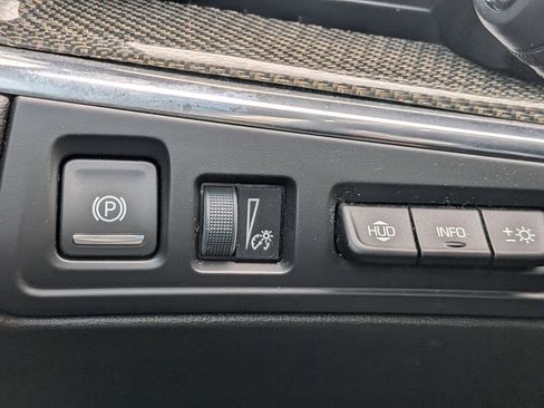 Used 2020 Cadillac XT5 Sportv image 25