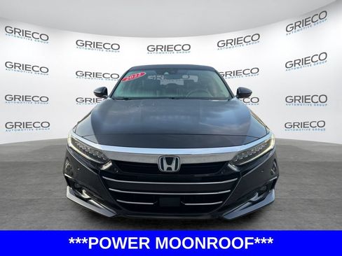Used 2022 Honda Accord Touring image 2