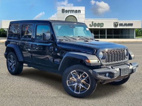 Used 2025 Jeep Wrangler Unlimited Sport S 4xe w/ Convenience Group image 2