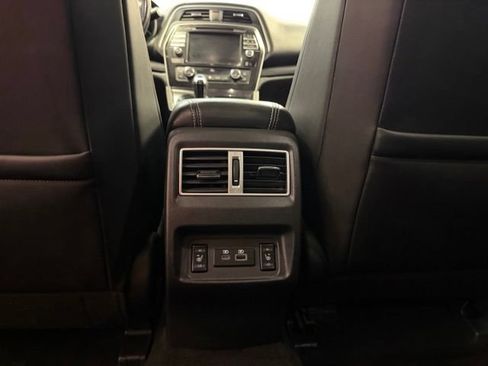 Used 2022 Nissan Maxima Platinum FWD image 28