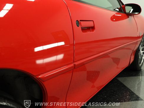 Used 2002 Chevrolet Camaro Z28 RWD image 27