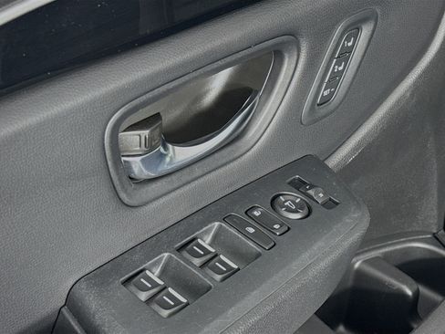 Certified 2025 Honda Pilot EX-L image 17