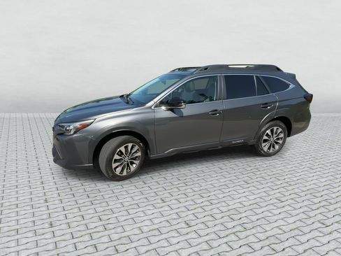 Used 2024 Subaru Outback Limited AWD/4WD image 4