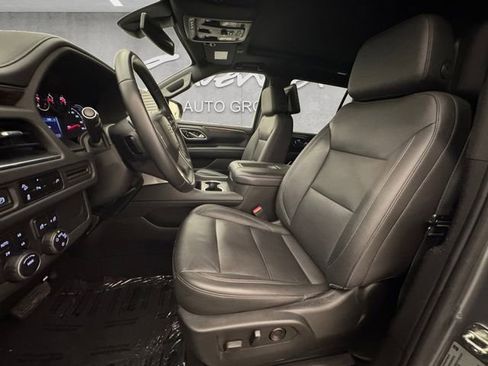 Used 2021 Chevrolet Tahoe Z71 w/ Rear Media and Nav Package image 19