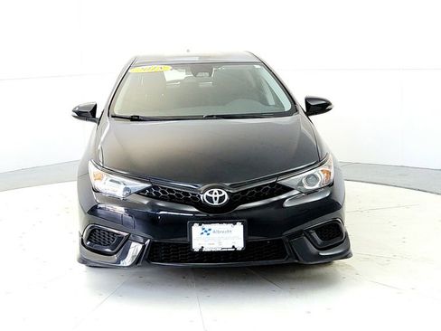 Used 2018 Toyota Corolla iM w/ All-Weather Mat Package FWD image 8
