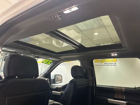 Used 2020 Ford F150 Lariat w/ Equipment Group 502A Luxury AWD/4WD image 4