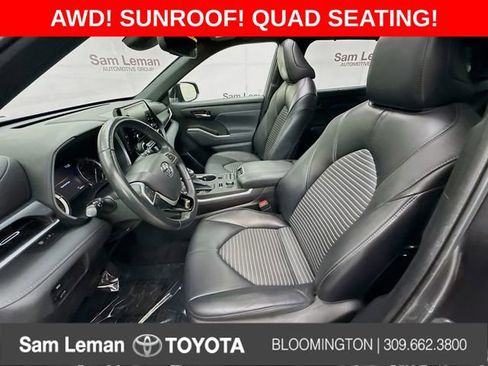 Used 2022 Toyota Highlander XSE image 20