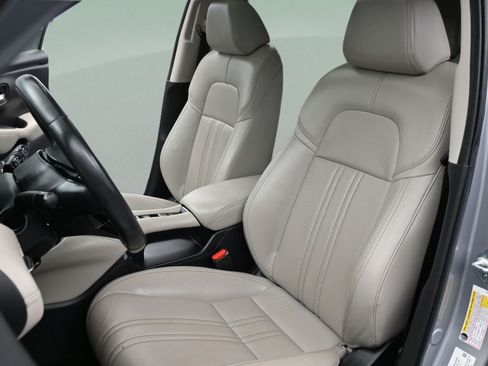 Used 2024 Honda HR-V EX-L image 23