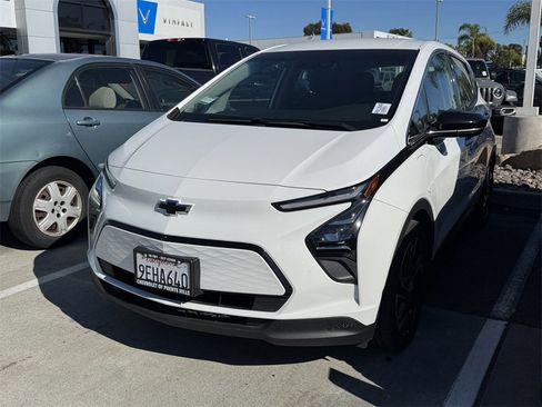 Used 2023 Chevrolet Bolt LT image 15