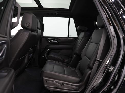 Used 2021 Chevrolet Tahoe Z71 image 20