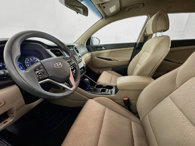 Used 2016 Hyundai Tucson SE w/ Option Group 02 FWD image 18