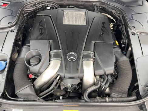 Used 2014 Mercedes-Benz S 550 Sedan w/ Sport Package image 54