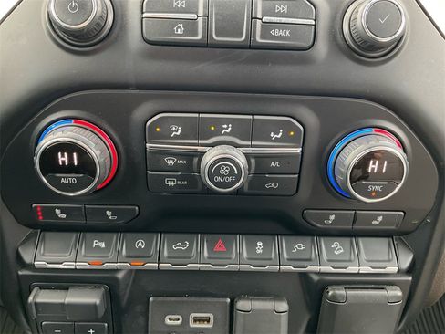 Used 2020 Chevrolet Silverado 1500 RST w/ All-Star Edition image 20