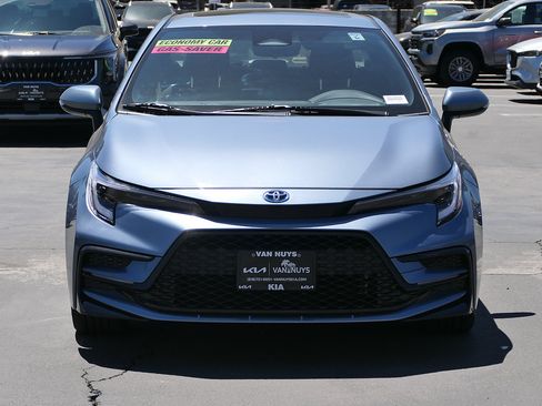 Used 2024 Toyota Corolla SE w/ SE Package FWD image 7