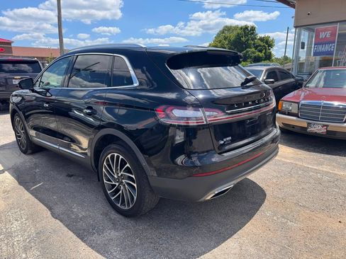 Used 2019 Lincoln Nautilus Reserve AWD/4WD image 4
