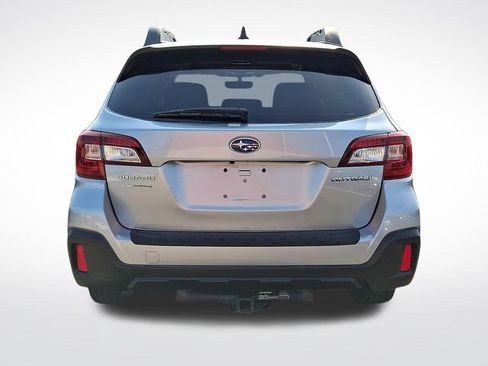 Used 2019 Subaru Outback 2.5i Premium w/ Popular Package #2 AWD/4WD image 5