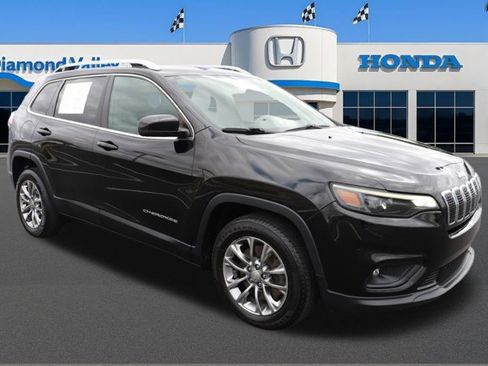 Used 2020 Jeep Cherokee Latitude Plus FWD image 1