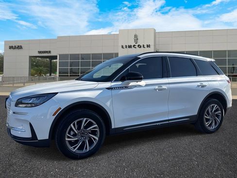 New 2026 Lincoln Corsair Premiere image 7