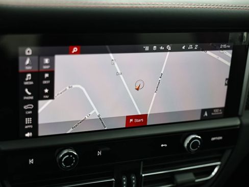 New 2026 Porsche Macan GTS image 39