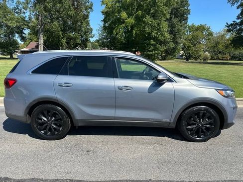 Used 2020 Kia Sorento EX AWD/4WD image 10