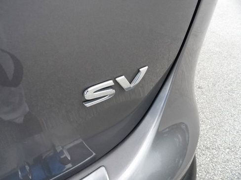 Used 2022 Nissan Rogue Sport SV FWD image 12