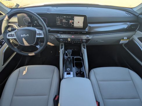 New 2025 Kia Telluride S image 17