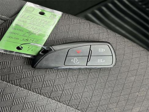 Used 2024 Chevrolet Silverado 3500 LT image 35