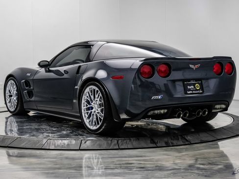 Used 2010 Chevrolet Corvette ZR1 w/ Preferred Equipment Group RWD image 11
